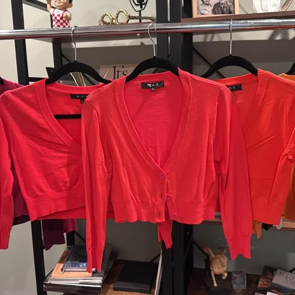 Lot of 10 MAK Sweaters Size Large - Picture 5 of 7